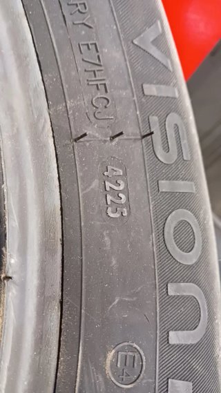 155/70 R13 75T OVATION VI-682