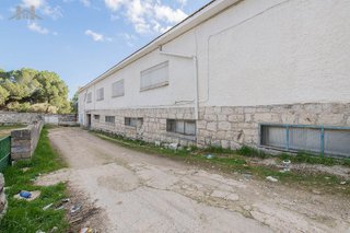 Nave industrial en venta en El Olivar - La Magdalena en Colmenar Viejo