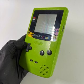 Game Boy Color Pikachu Verde