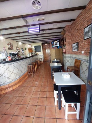 Local comercial en venta en El Carmen - La Barrera en Lucena