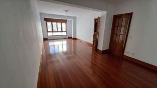 Piso en venta en Burela