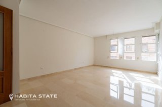 Piso en alquiler en Ciudad Jardín - Tagarete - El Zapillo en Almería