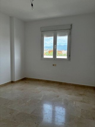 Piso en alquiler en Avda. Federico Garcia Lorca - Nueva Estación Autobuses en Granada