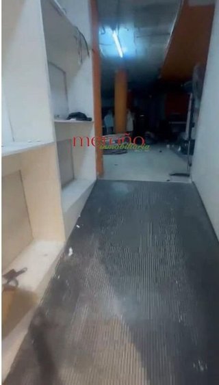 Local comercial en alquiler en Centro en Elche