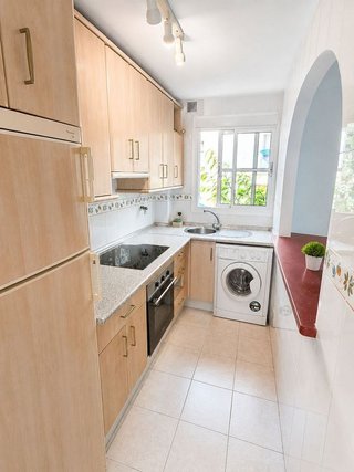 Piso en alquiler en Calaburra - Chaparral en Mijas