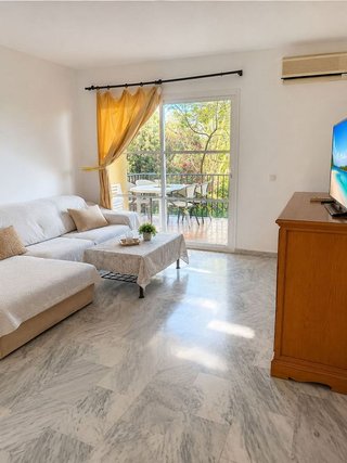 Piso en alquiler en Calaburra - Chaparral en Mijas