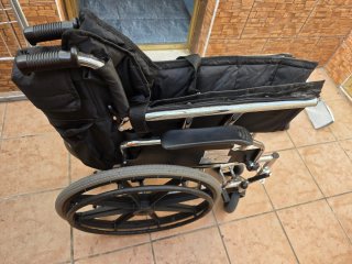 Silla de ruedas Quirumed ancho especial 56 cm