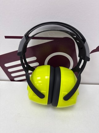 Casco Protección Ruido DeltaPlus Interlagos 2 (Sin Uso)