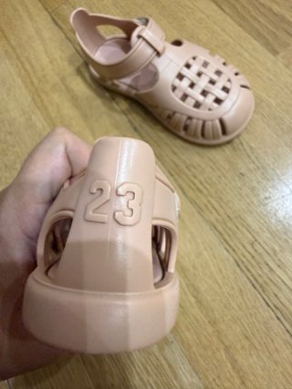 Cangrejeras Igor Rosas Talla 23