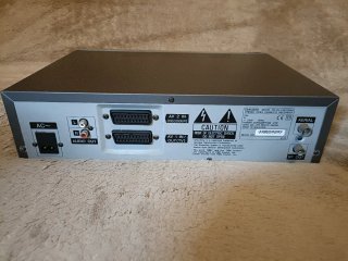 Reproductor de vídeo Aiwa HV-FX8700EH