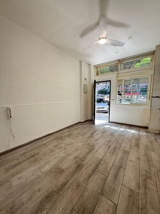Local comercial en alquiler en La Luz - El Torcal en Málaga