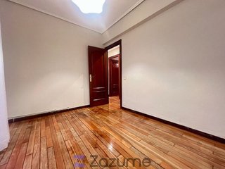 Piso en alquiler en Santutxu en Bilbao