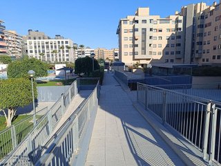 Garaje en alquiler en Paus - Poligono San Blas en Alicante