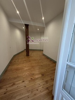 Piso en alquiler en Plaza España - Villa Pilar - Reyes Católicos - Vadillos en Burgos