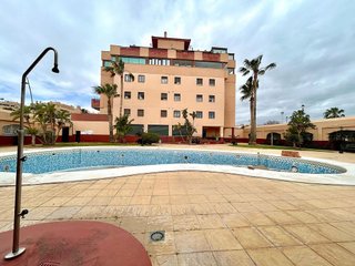Piso en venta en Las Salinas en Roquetas de Mar