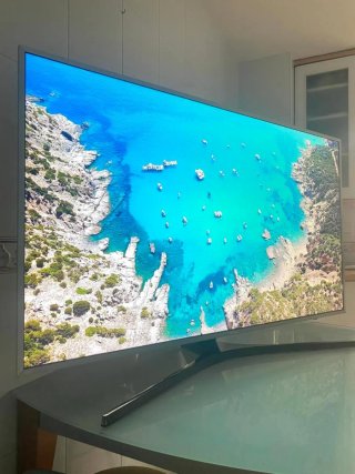 Como nuevo - Smart TV 50 pulgadas 4K - Con mando