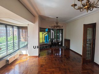 Piso en alquiler en Centro Ciudad en León