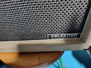 Harley Benton Tube 15 Amplificador Guitarra