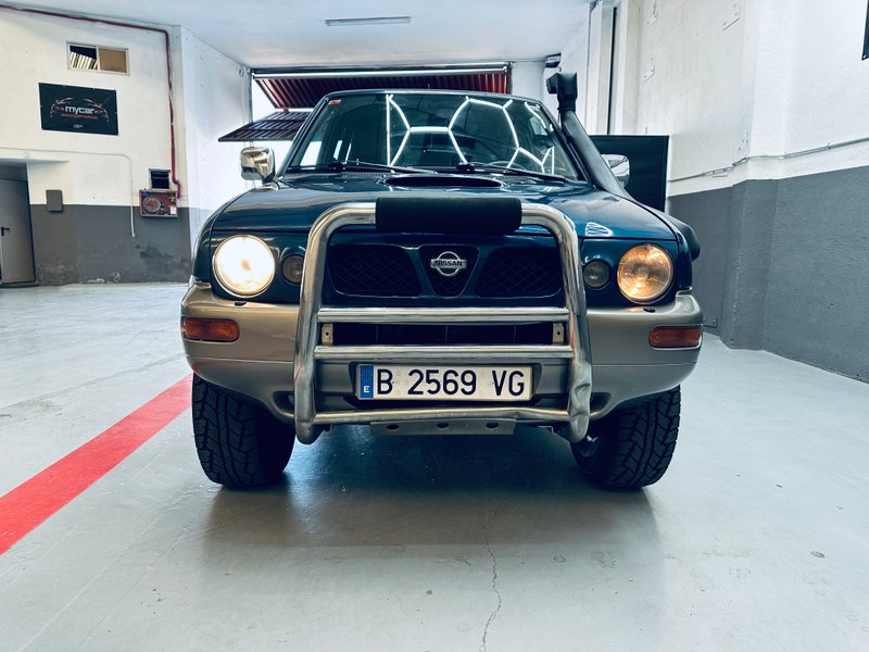 Nissan Terrano II 2.7 TDI Luxury 5p 1999, foto 3