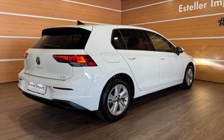 Volkswagen Golf LIFE 1.0 eTSI DSG 110CV