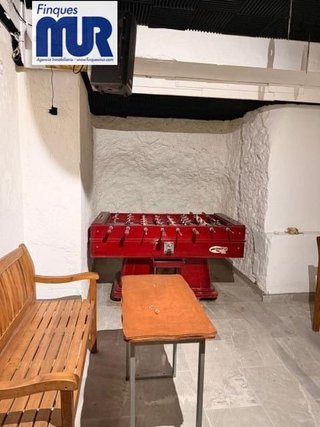 Local comercial en venta en Castell (Es)