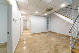 Oficina en venta en Ermitagaña - Mendebaldea en Pamplona