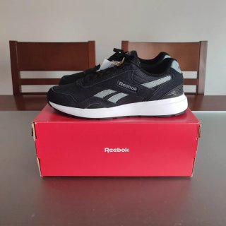Zapatillas Reebok GL 1000 Negras Talla 42.5 Nuevas