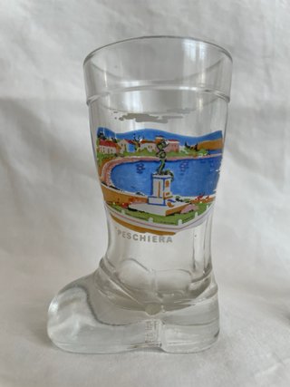 Bicchierini shot a forma di stivale
