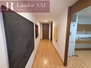 Oficina en alquiler en Gràcia en Sabadell