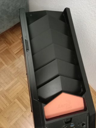 Scatola PC Aerocool XPredator