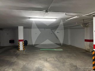 Garaje en alquiler en Huerta Rosales - Valdepasillas en Badajoz