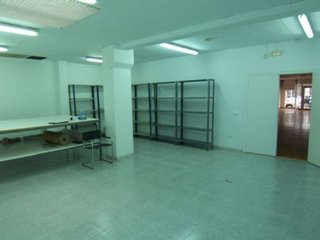 Local comercial en alquiler en Zona Avenida al Vedat en Torrent