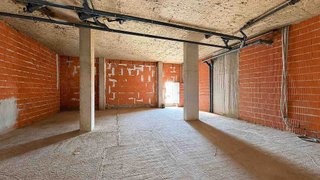 Local comercial en alquiler en La Jota en Zaragoza