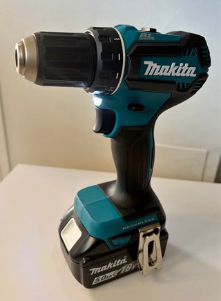 Taladro Makita DDF485RTJ 2x5Ah Original Makpac