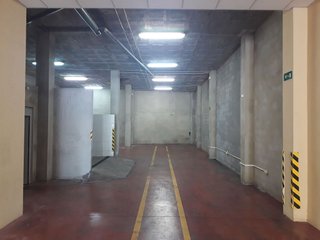 Local comercial en alquiler en Parque Ayala - Jardín de la Abadía - Huelín en Málaga