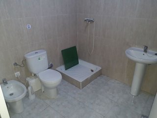 Local comercial en alquiler en Parque Ayala - Jardín de la Abadía - Huelín en Málaga