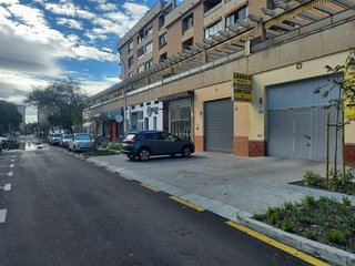 Local comercial en alquiler en Parque Ayala - Jardín de la Abadía - Huelín en Málaga