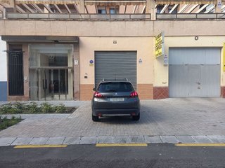Local comercial en alquiler en Parque Ayala - Jardín de la Abadía - Huelín en Málaga