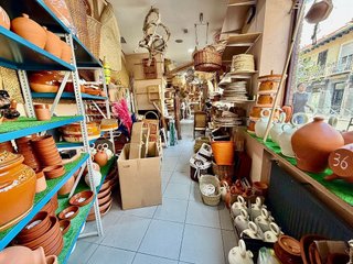 Local comercial en alquiler en Valdeacederas en Madrid