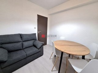 Piso en alquiler en Ensanche - Sar en Santiago de Compostela