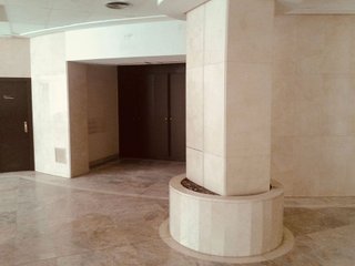 Local comercial en alquiler en La Buhaira en Sevilla