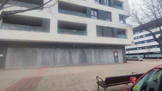 Local comercial en alquiler en San Adrián - La Cava en Logroño