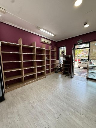Local comercial en alquiler en Quintana en Madrid