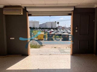 Local comercial en venta en Centro en Utrera