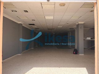 Local comercial en venta en Centro en Utrera
