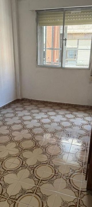 Piso en venta en Camino de Ronda - Rosaleda en Granada