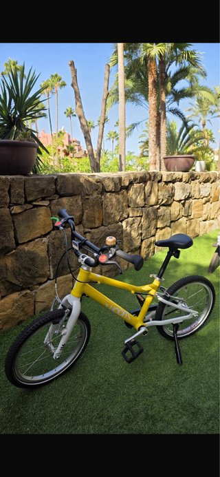 Bicicleta Woom Go 3 Amarilla