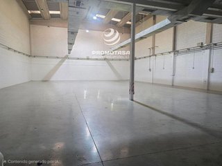 Nave industrial en alquiler en Zona Industrial en Alcobendas