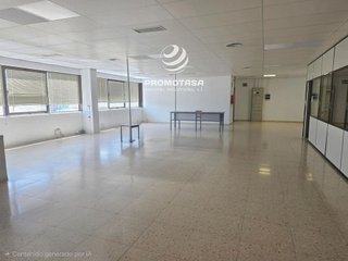 Nave industrial en alquiler en Zona Industrial en Alcobendas