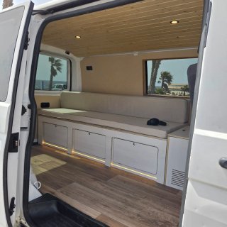 Volkswagen Transporter T6 2017